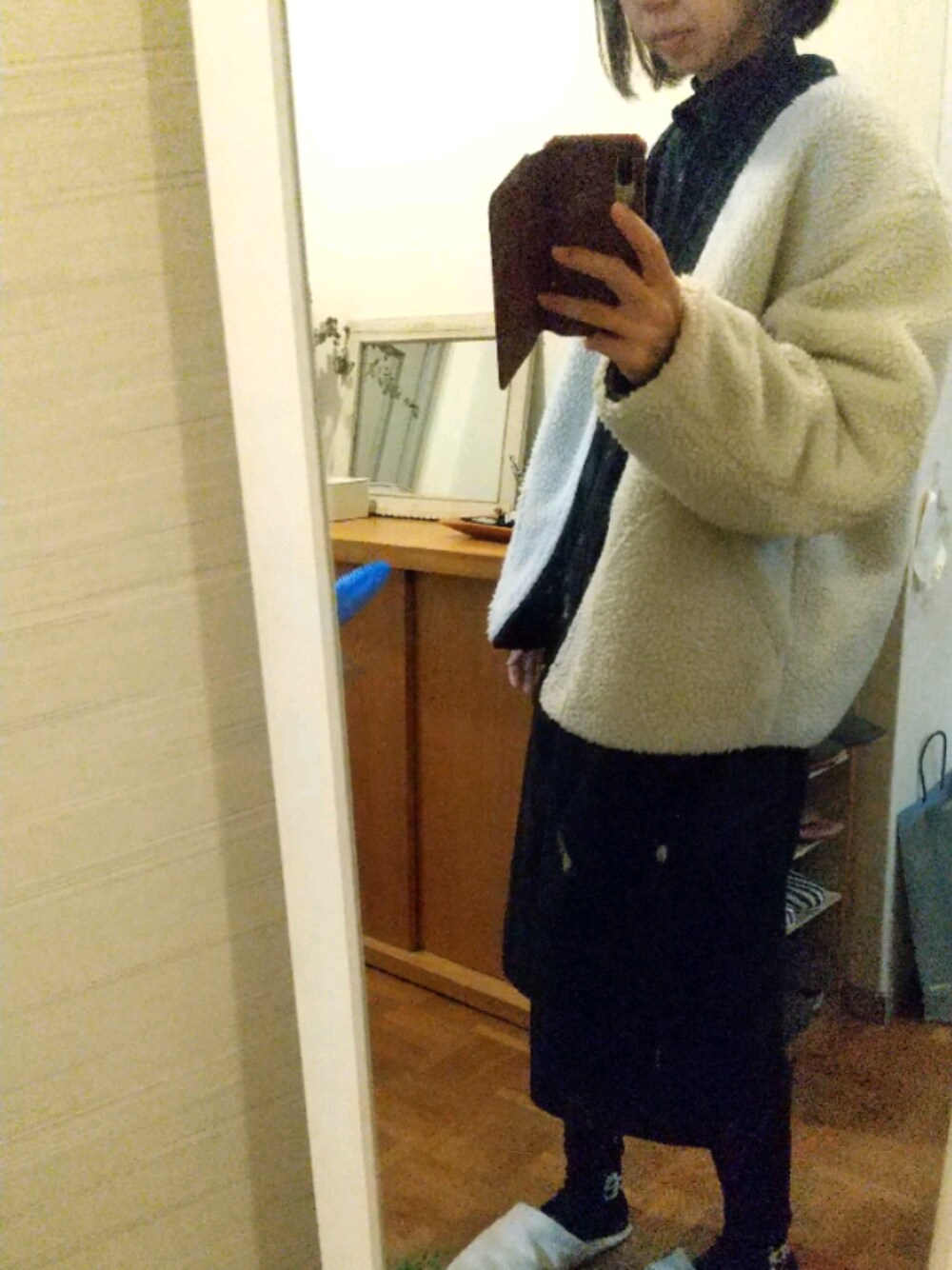 「無印良品のアイテム（シャツワンピース、ブルー系）」を使った、ayakoさん（レディース・162cm）の冬コーディネートの1枚目の写真