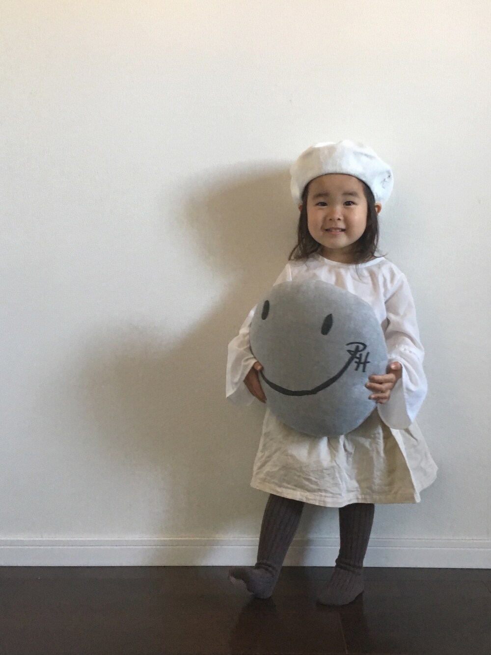 「誕生日、リンクコーデ」｜「HAPPY🎉のアイテム（その他、ホワイト系）」を使った、Ripiさん（キッズ・90cm）の春コーディネートの1枚目の写真