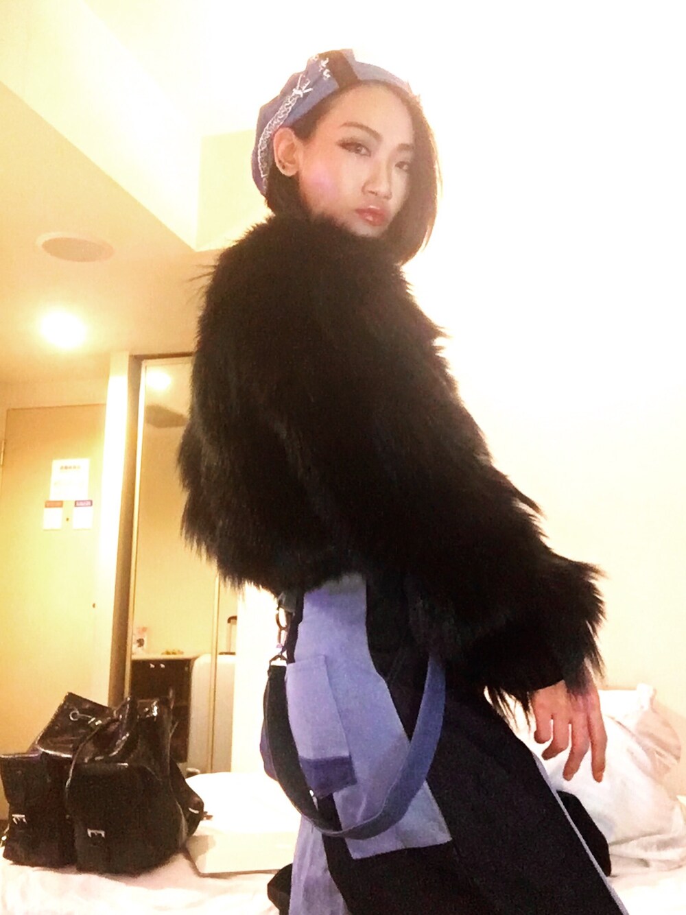 「M.Y.O.Bのアイテム（帽子、ブラック系）」を使った、陳力さん（レディース・162cm）の冬コーディネートの1枚目の写真