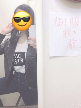 「iFace（アイフェイス）のアイテム（その他）」を使った、あおきんぐさん（レディース・163cm）の春コーディネート