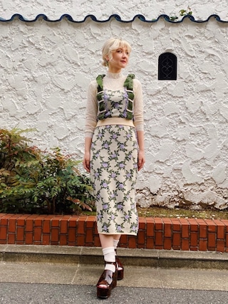 PAMEO POSE（パメオポーズ）の「Magician's Flower Bustier