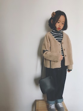 「CIAOPANIC TYPY（チャオパニックティピー）のアイテム（ノーカラージャケット）」を使った、Chloeeeeeeng410さん（キッズ・110cm）の冬コーディネート
