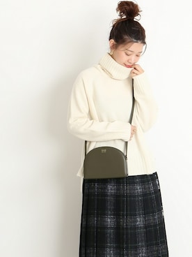 「OAD NEW YORK（オーエーディーニューヨーク）のアイテム」を使った、akiさん（レディース・158cm）の秋コーディネート