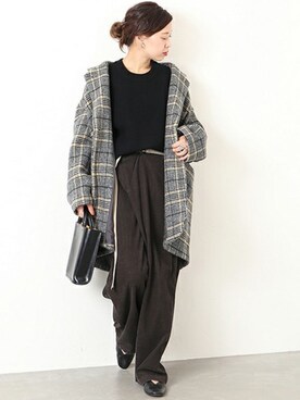 「テーラードコート」｜「アイテム（チェスターコート）」を使った、akiさん（レディース・158cm）の冬コーディネート