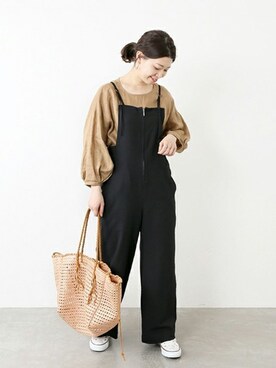 「ARCH & LINE（アーチアンドライン）のアイテム（オールインワン・サロペット）」を使った、akiさん（レディース・158cm）の春コーディネート