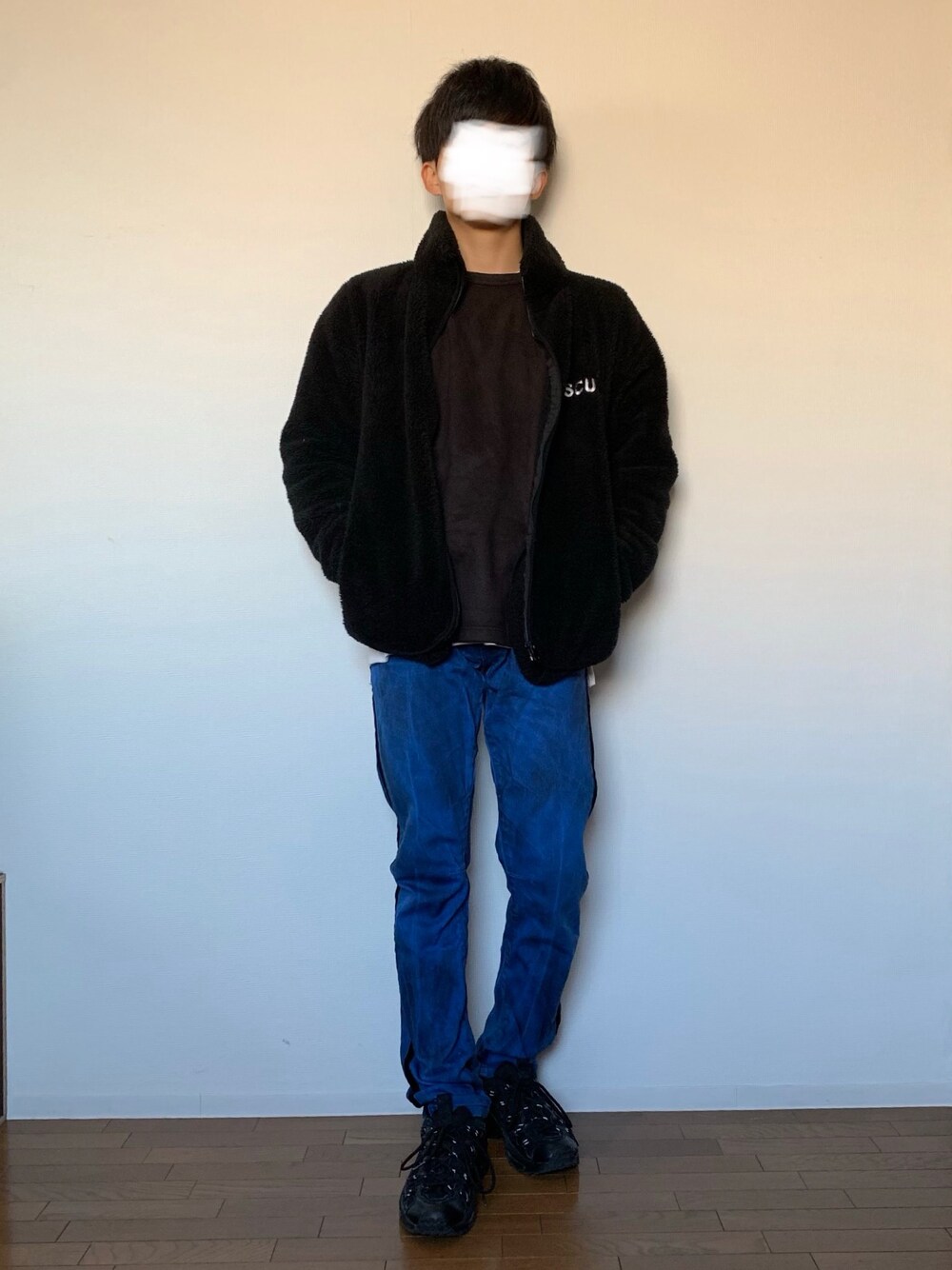 「#RAGEBLUE、デニムパンツ、BLACK by VANQUISH、PUMA、キレイめ、おしゃれさんと繋がりたい」｜「BLACK by VANQUISHのアイテム（デニムパンツ、ブルー系）」を使った、laikuさん（メンズ・168cm）の秋コーディネートの1枚目の写真
