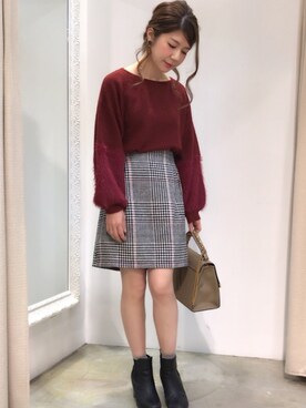 MiZUKiさんの「シャギーチェック台形スカート」を使ったコーディネート