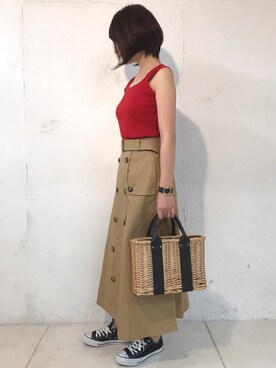 「Marc by Marc Jacobs（マークバイマークジェイコブス）のアイテム（腕時計）」を使った、MiZUKiさん（レディース・162cm）の春コーディネート