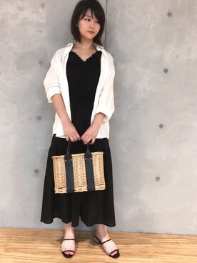 「natural couture（ナチュラルクチュール）のアイテム（イヤリング）」を使った、MiZUKiさん（レディース・162cm）の春コーディネート