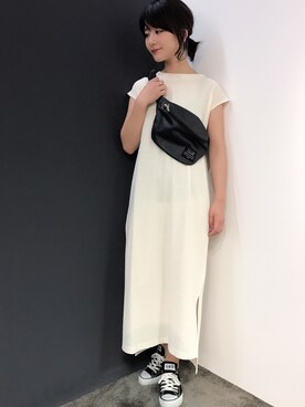 「natural couture（ナチュラルクチュール）のDカンベルト付きワッフルTワンピ（ワンピース）」を使った、MiZUKiさん（レディース・162cm）の春コーディネート