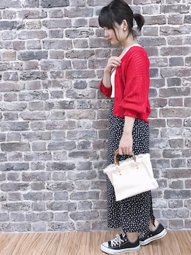 「CONVERSE（コンバース）のCONVERSE コンバース オール スター オックス / ALL STAR OX(BLACK) 32160321（スニーカー）」を使った、MiZUKiさん（レディース・162cm）の春コーディネート
