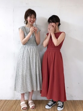 「CONVERSE（コンバース）のCONVERSE コンバース オール スター オックス / ALL STAR OX(BLACK) 32160321（スニーカー）」を使った、MiZUKiさん（レディース・162cm）の春コーディネート