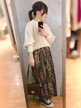 「CONVERSE（コンバース）のCONVERSE コンバース オール スター オックス / ALL STAR OX(BLACK) 32160321（スニーカー）」を使った、MiZUKiさん（レディース・160cm）の秋コーディネート
