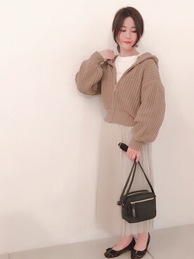 「natural couture（ナチュラルクチュール）のアイテム（イヤリング）」を使った、MiZUKiさん（レディース・160cm）の冬コーディネート
