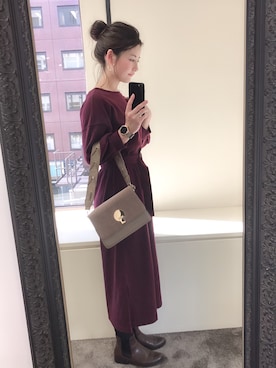 「MARC JACOBS（マークジェイコブス）のアイテム（腕時計）」を使った、MiZUKiさん（レディース・160cm）の冬コーディネート
