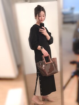 「MARC JACOBS（マークジェイコブス）のアイテム（腕時計）」を使った、MiZUKiさん（レディース・160cm）の冬コーディネート