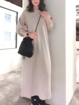 「MARC JACOBS（マークジェイコブス）のアイテム（腕時計）」を使った、MiZUKiさん（レディース・160cm）の春コーディネート