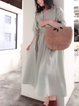 「MARC JACOBS（マークジェイコブス）のアイテム（腕時計）」を使った、MiZUKiさん（レディース・160cm）の春コーディネート