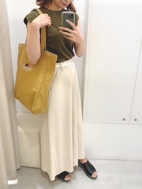 「スカラップ」｜「アイテム（その他）」を使った、MiZUKiさん（レディース・164cm）の夏コーディネート