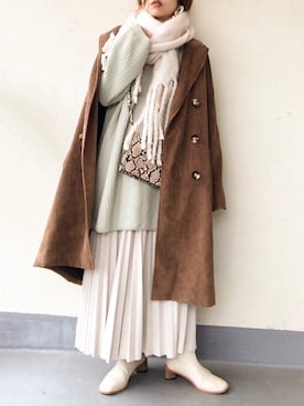 「fifth（フィフス）のプリーツロングマキシスカート（スカート）」を使った、emiko☆さん（レディース・155cm）の冬コーディネート