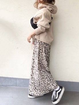 「titivate（ティティベイト）のアイテム（パーカー）」を使った、emiko☆さん（レディース・155cm）の冬コーディネート