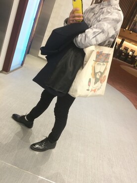 「iFace（アイフェイス）のアイテム（財布/小物）」を使った、tamさん（メンズ・172cm）の冬コーディネート