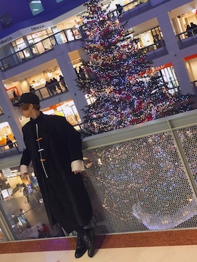 「GIVENCHY（ジバンシイ）のアイテム（スウェット）」を使った、りょさん（メンズ・174cm）の冬コーディネート