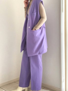 「Ameri（アメリ）のアイテム（スラックス）」を使った、TOMOMIさん（レディース・168cm）の秋コーディネート