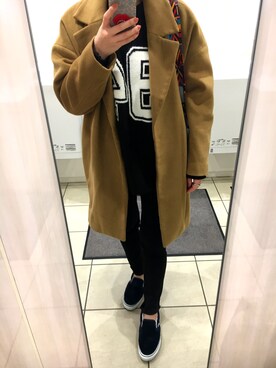 「アイテム（スリッポン、その他）」を使った、hirochuuuさん（レディース・159cm）の秋コーディネート