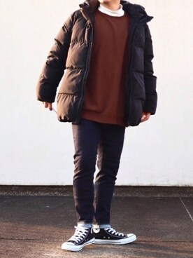 「UNIQLO（ユニクロ）のWOMEN ウルトラストレッチジーンズ（デニムパンツ）」を使った、タケヒロールさん（メンズ・165cm）の冬コーディネート