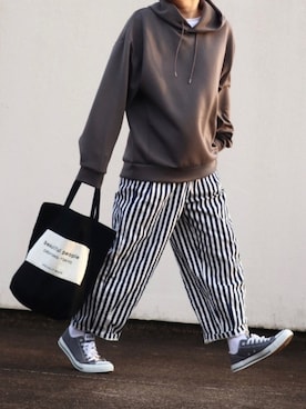 「and R（アンドアール）のアイテム（パンツ）」を使った、タケヒロールさん（メンズ・165cm）の春コーディネート