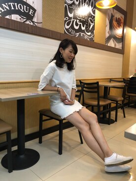 「STARMIMI（スターミミ）のアイテム」を使った、Yvetta Huさん（レディース・168cm）の冬コーディネート