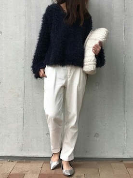 「ネイビー×ホワイト」｜「アイテム（その他シューズ）」を使った、ikuさん（レディース・161cm）の冬コーディネート