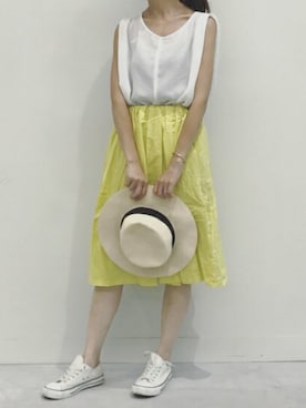 「アイテム（バングル/リストバンド）」を使った、ikuさん（レディース・161cm）の夏コーディネート