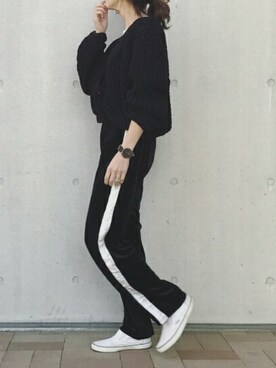 「SUPERGA（スペルガ）のアイテム」を使った、ikuさん（レディース・161cm）の冬コーディネート