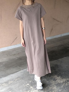 「アイテム（バングル/リストバンド）」を使った、ikuさん（レディース・161cm）の夏コーディネート