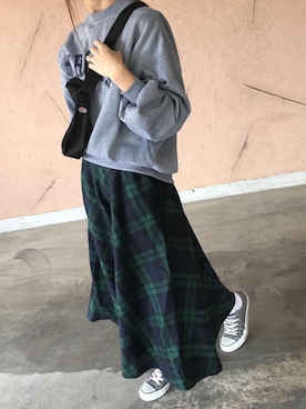 「Dickies（ディッキーズ）のアイテム（ショルダーバッグ）」を使った、ikuさん（レディース・161cm）の秋コーディネート