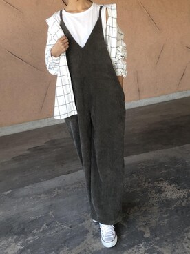 「copine」｜「アイテム（サロペット/オーバーオール）」を使った、ikuさん（レディース・161cm）の秋コーディネート