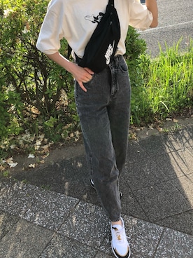 「アイテム（ボディバッグ/ウエストポーチ）」を使った、ikuさん（レディース・161cm）の春コーディネート