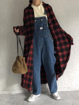 「ロングシャツ」｜「アイテム（サロペット/オーバーオール）」を使った、ikuさん（レディース・161cm）の秋コーディネート
