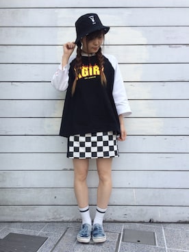 「ファイヤーロゴ」｜山﨑 彩花さん（レディース・157cm）の春コーディネート