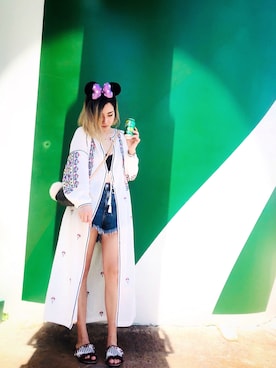 「GAP（ギャップ）のアイテム（カーディガン/ボレロ、ホワイト系）」を使った、Yvonneさん（レディース）の夏コーディネート