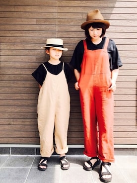 「Rodeo Crowns（ロデオクラウンズ）のアイテム（サロペット/オーバーオール）」を使った、akiさん（キッズ・130cm）の夏コーディネート