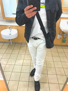 「LOUIS VUITTON（ルイヴィトン）のアイテム（デニムパンツ）」を使った、Shin.Nさん（メンズ・178cm）の春コーディネート