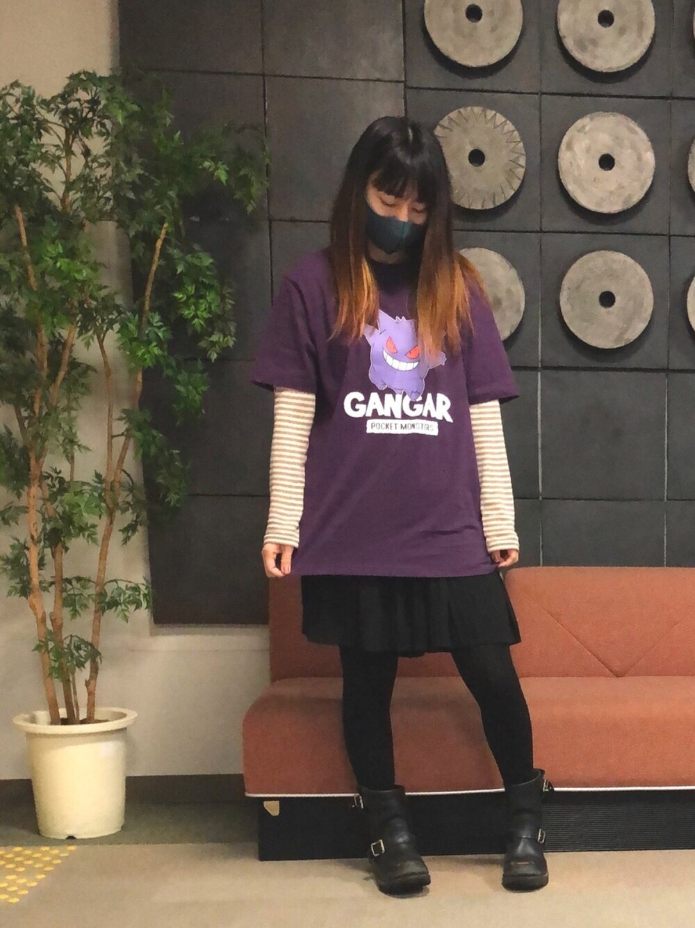 「通勤コーデ、ポケモン、ゲンガー」｜「Availのアイテム（Tシャツ/カットソー、パープル系）」を使った、sojaymさん（レディース・157cm）の冬コーディネートの1枚目の写真