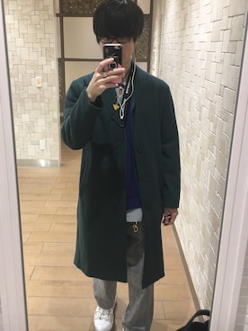 「SHIPS（シップス）のアイテム（チェスターコート）」を使った、ゆっきーさん（メンズ・177cm）の冬コーディネート