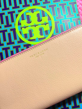 「TORY BURCH（トリーバーチ）のアイテム（財布）」を使った、🇯🇵 瑛士 🇸🇬さん（メンズ・170cm）の夏コーディネート