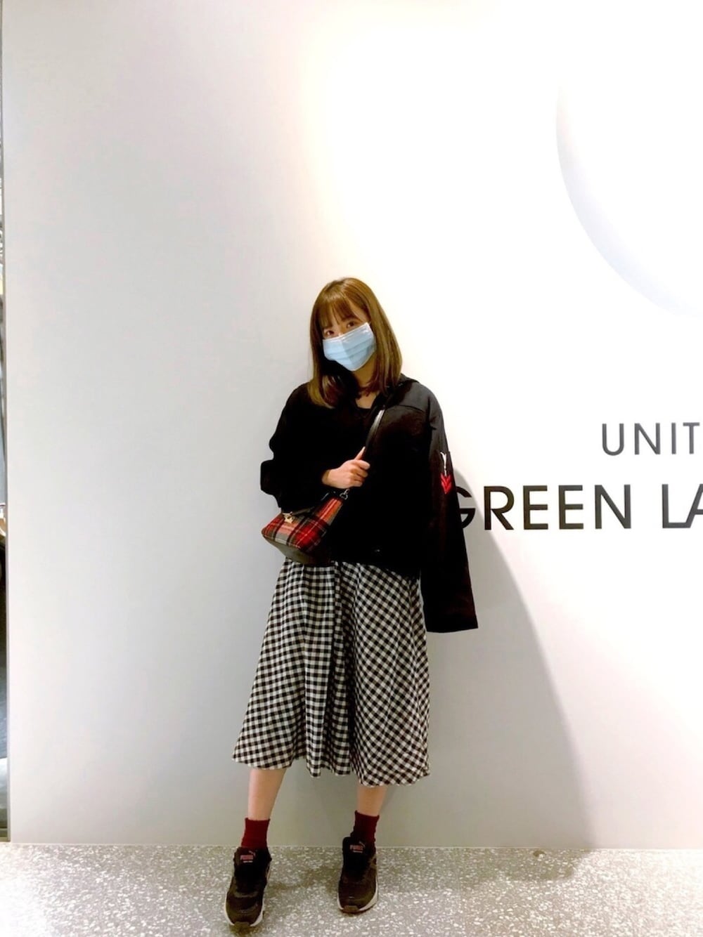 「古着、水手服、海軍、冬」｜「GUのアイテム（ショルダーバッグ、その他）」を使った、erika shihさん（レディース・160cm）の冬コーディネートの1枚目の写真