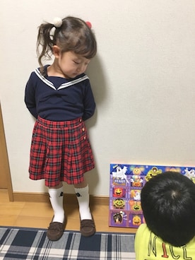 「アイテム（スカート）」を使った、ぷっぷりんさん（キッズ・90cm）の秋コーディネート