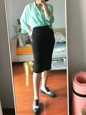 「TOPSHOP（トップショップ）のアイテム（シャツ/ブラウス）」を使った、平头哥人美肚子饿さん（レディース・158cm）の夏コーディネート